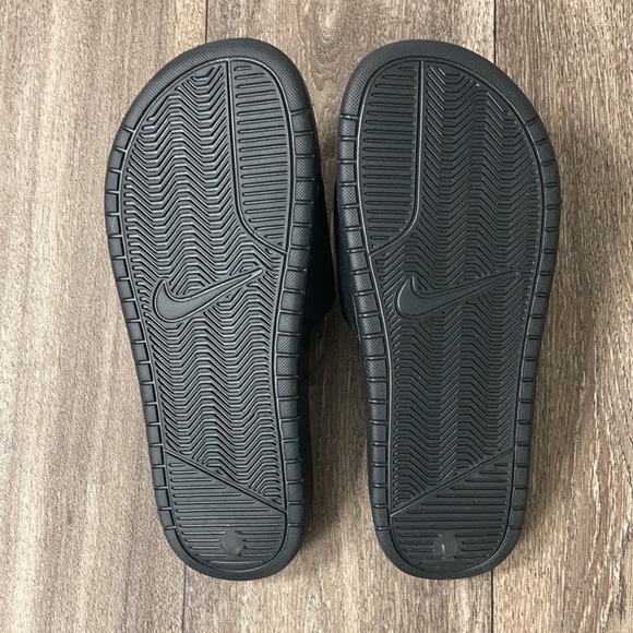 NWOT Nike slides - Picture 3 of 4